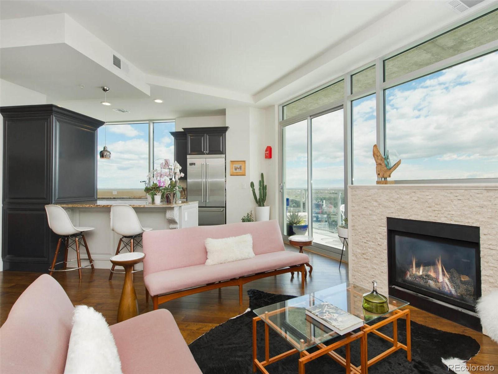 2001 Lincoln Street Unit: 2822
