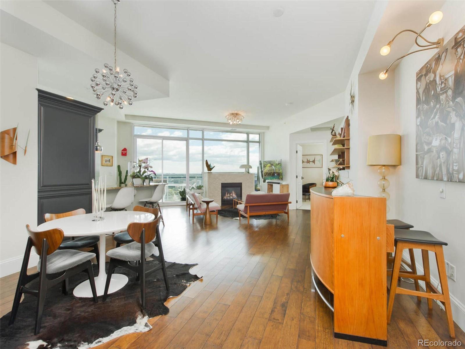 2001 Lincoln Street Unit: 2822