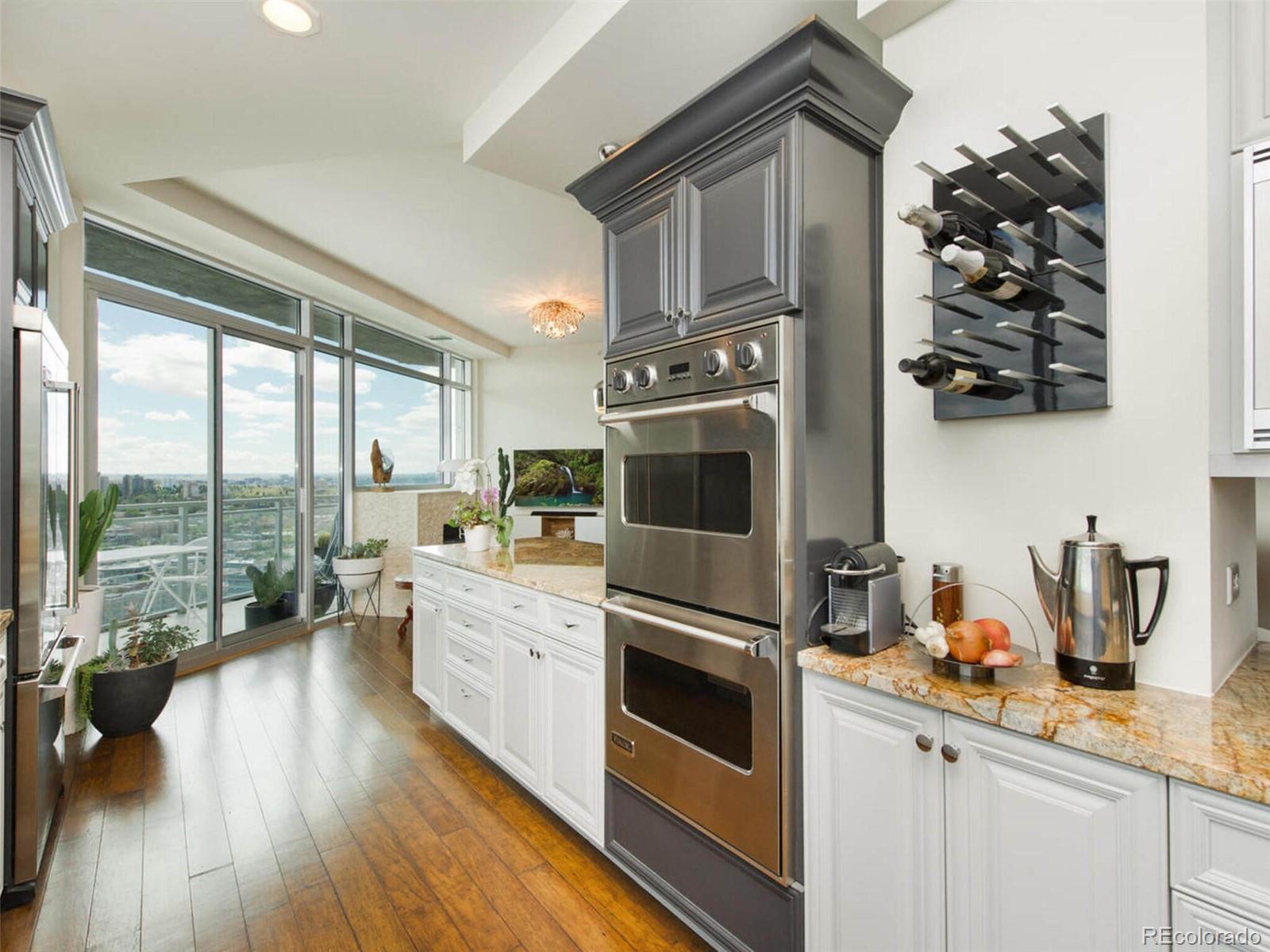 2001 Lincoln Street Unit: 2822