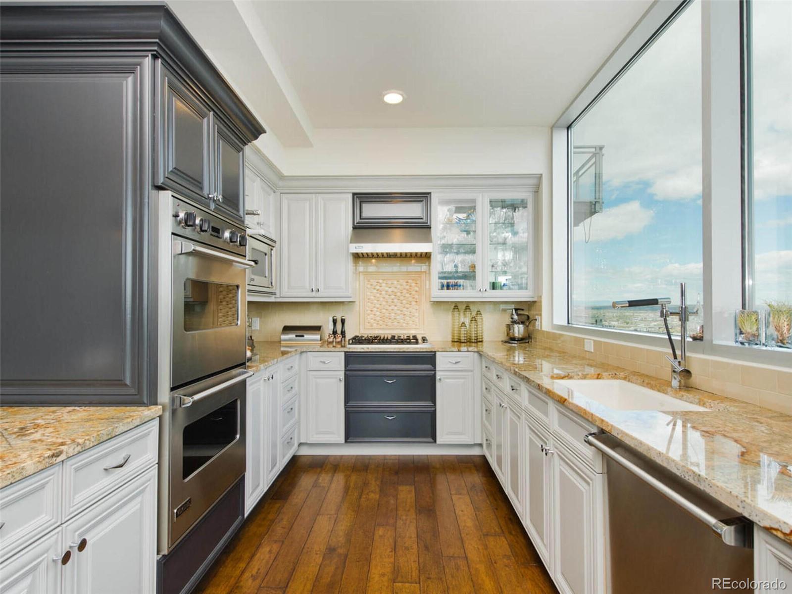 2001 Lincoln Street Unit: 2822