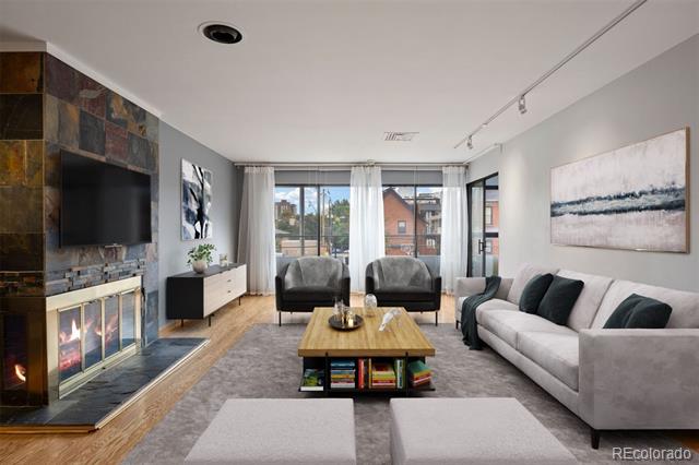 800 N Pearl Street Unit: 206
