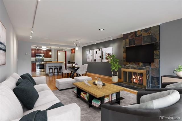 800 N Pearl Street Unit: 206