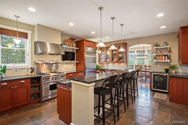 1055 Divide View Drive