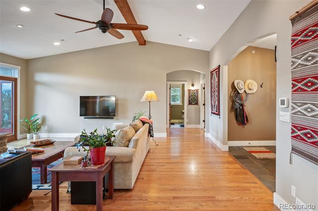 1055 Divide View Drive