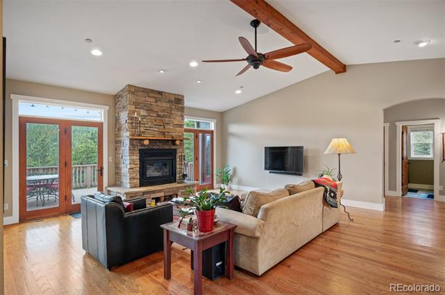 1055 Divide View Drive