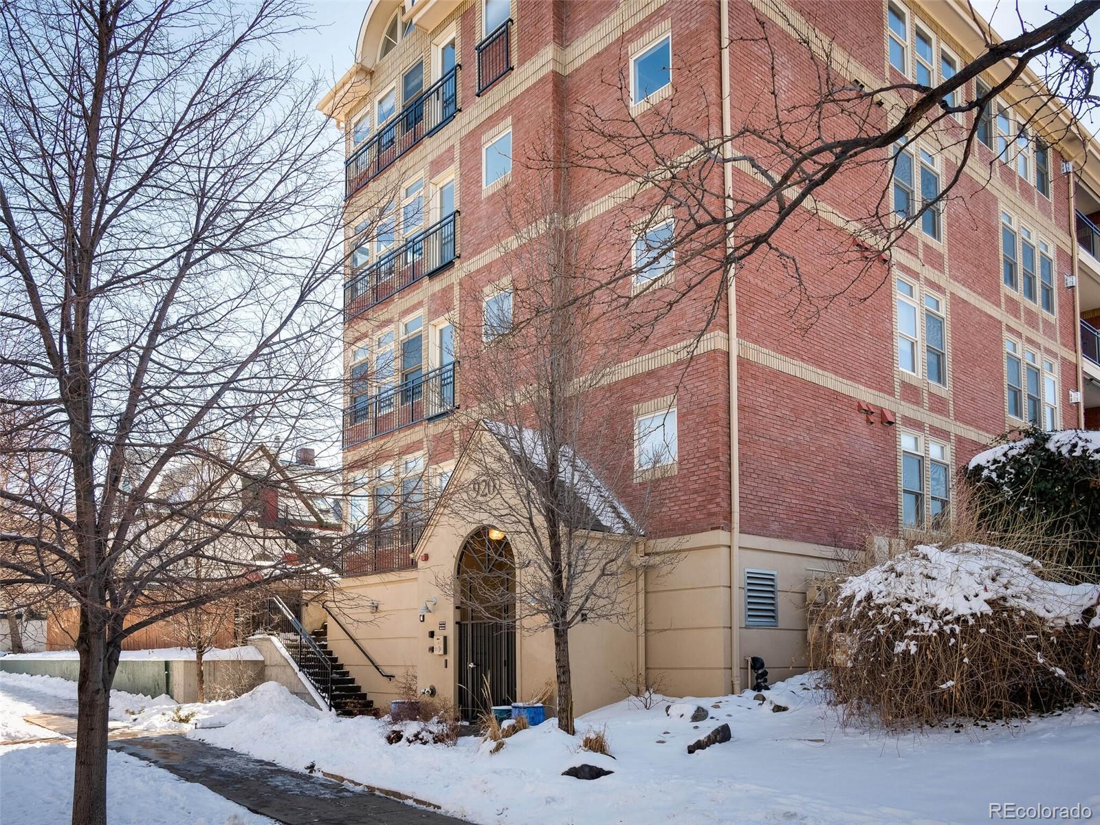920 E 17th Avenue Unit: 301