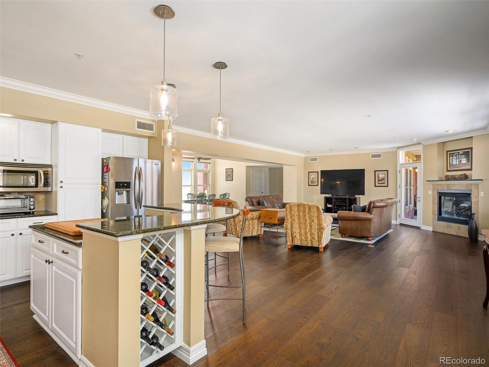 920 E 17th Avenue Unit: 301