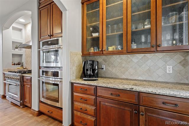 6708 Tremolite Court