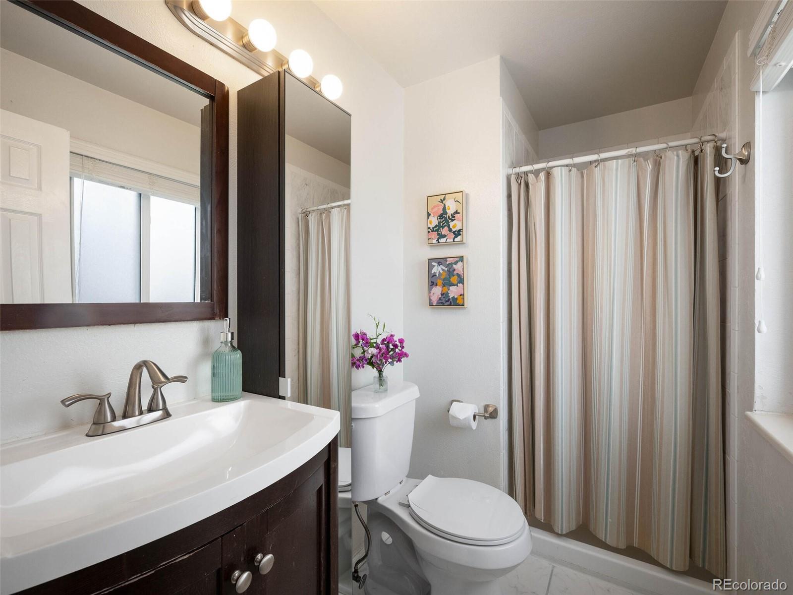 10996 Fenton Circle
