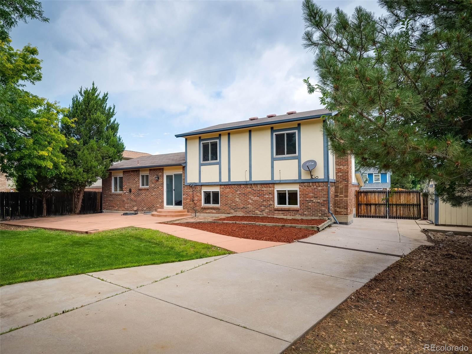 10996 Fenton Circle