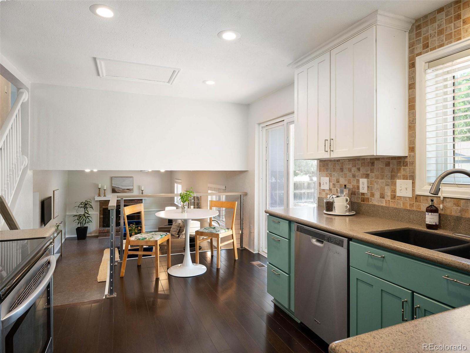 10996 Fenton Circle