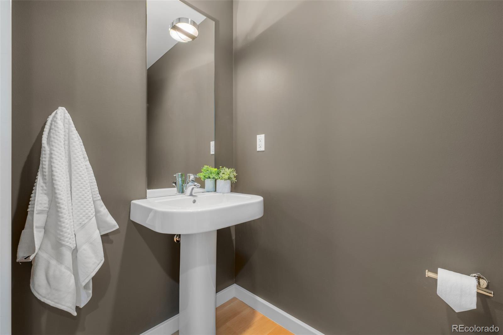 1690 Bassett Street Unit: 1