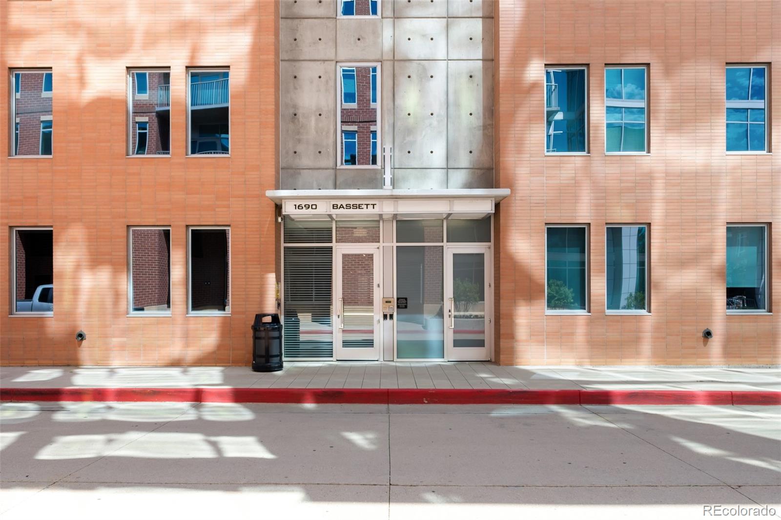 1690 Bassett Street Unit: 1