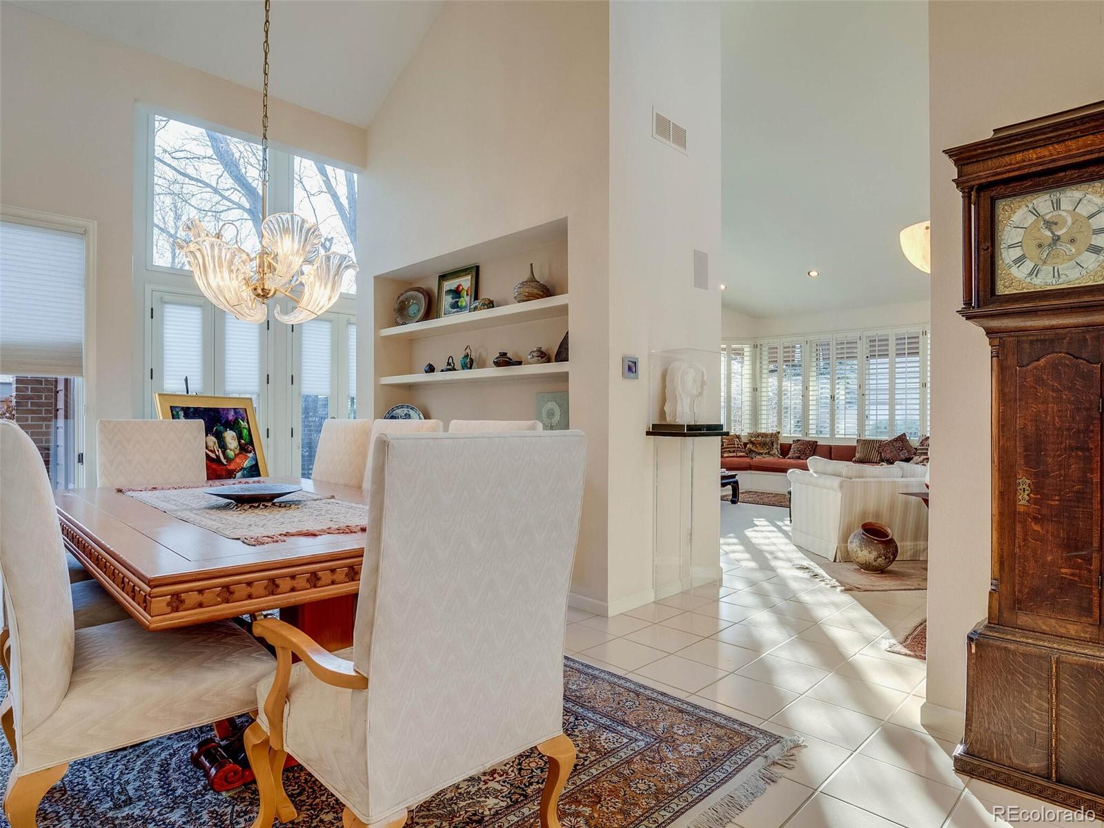 400 S Steele Street Unit: 12