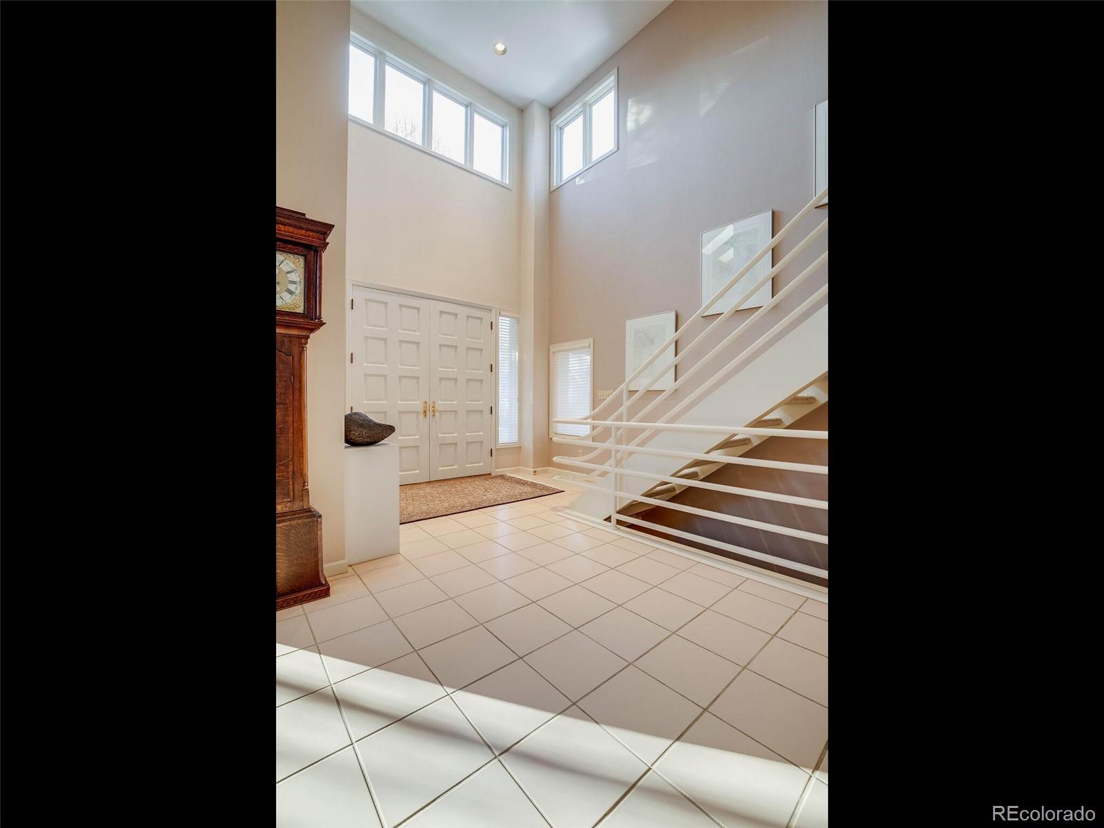 400 S Steele Street Unit: 12