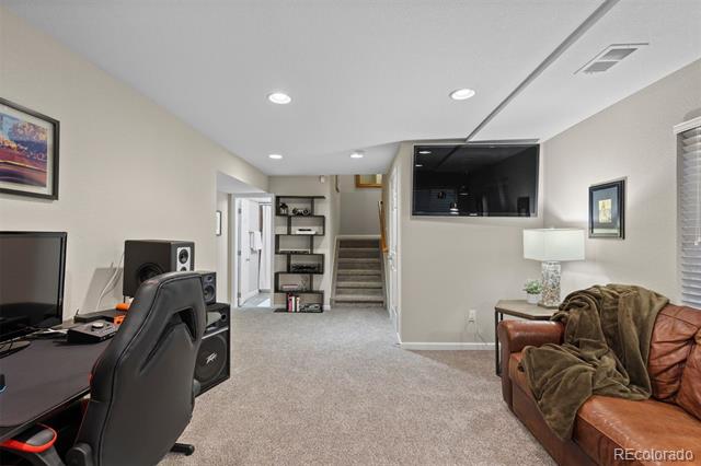 64 S Rosemary Street