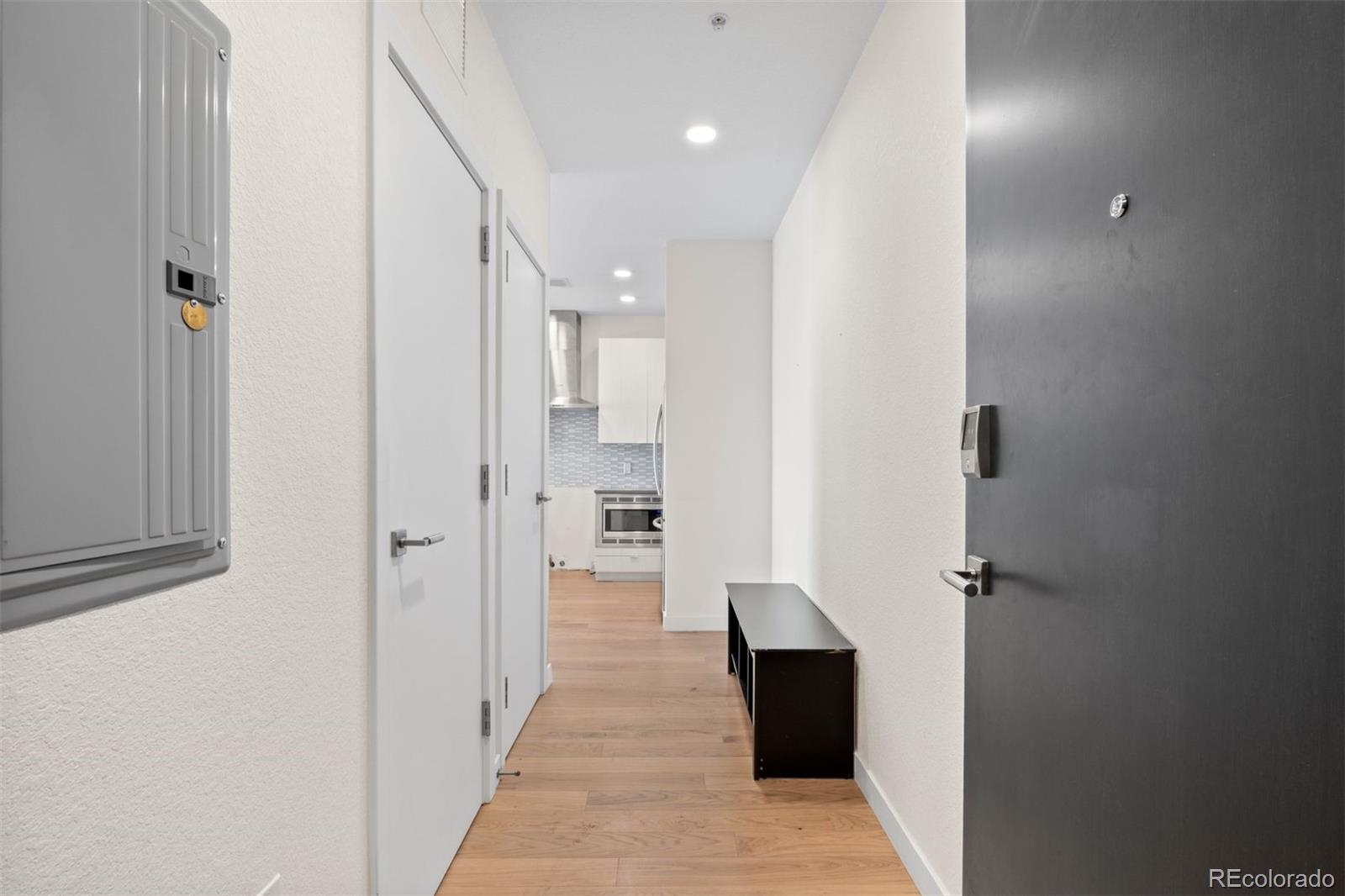 1616 S Broadway Unit: 206