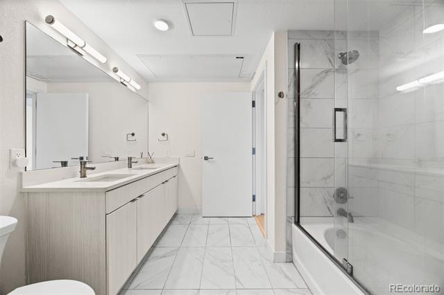 1616 S Broadway Unit: 206