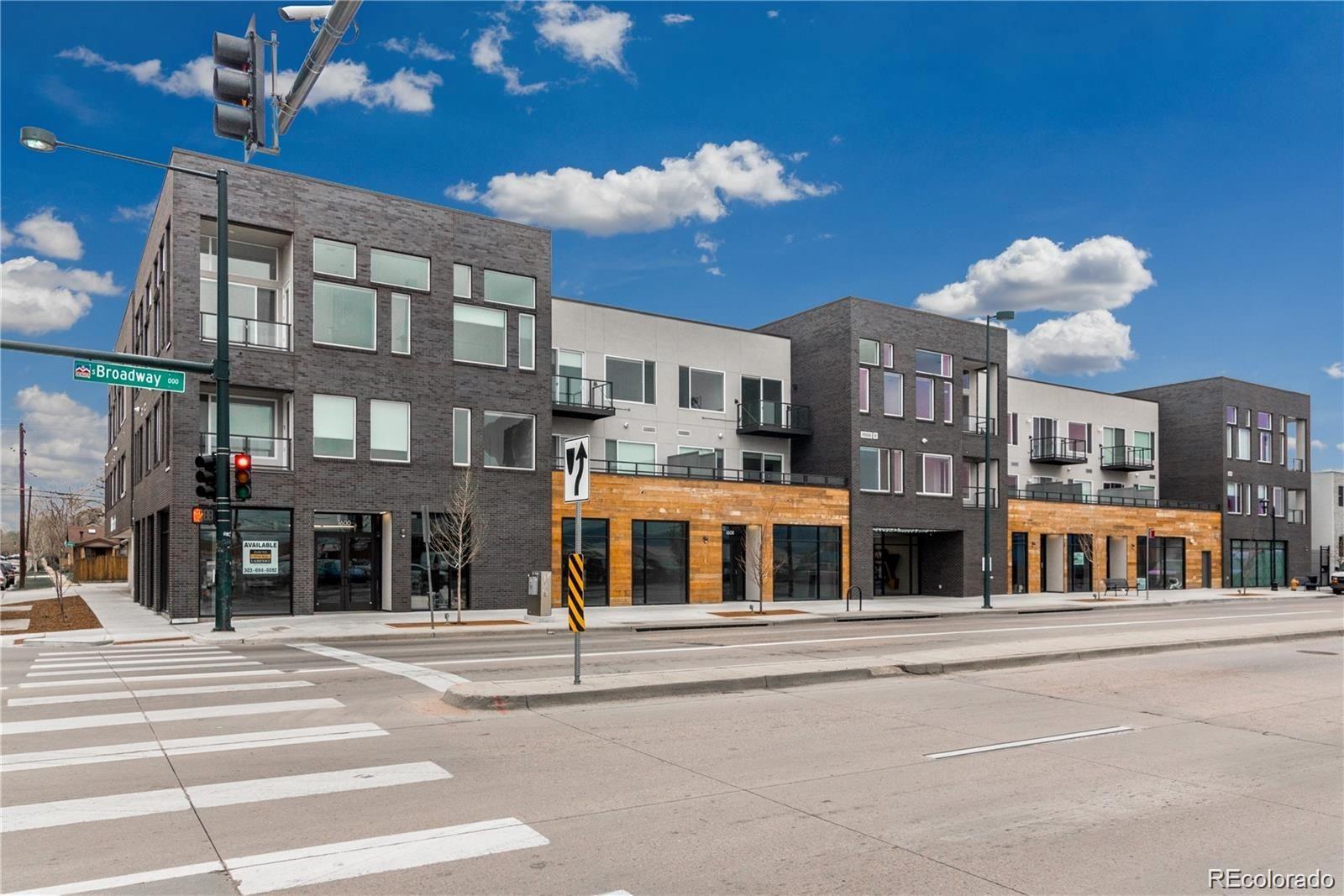 1616 S Broadway Unit: 206