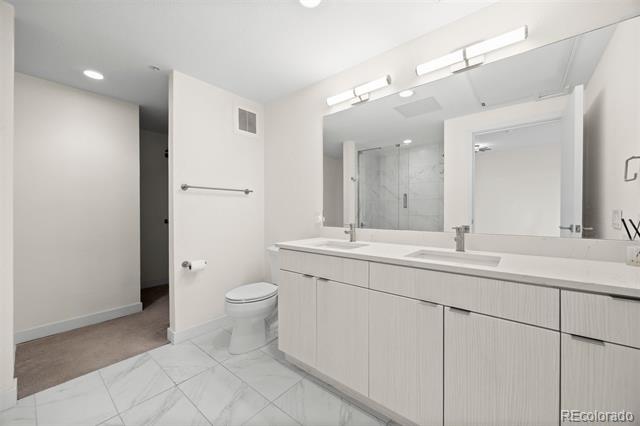 1616 S Broadway Unit: 206
