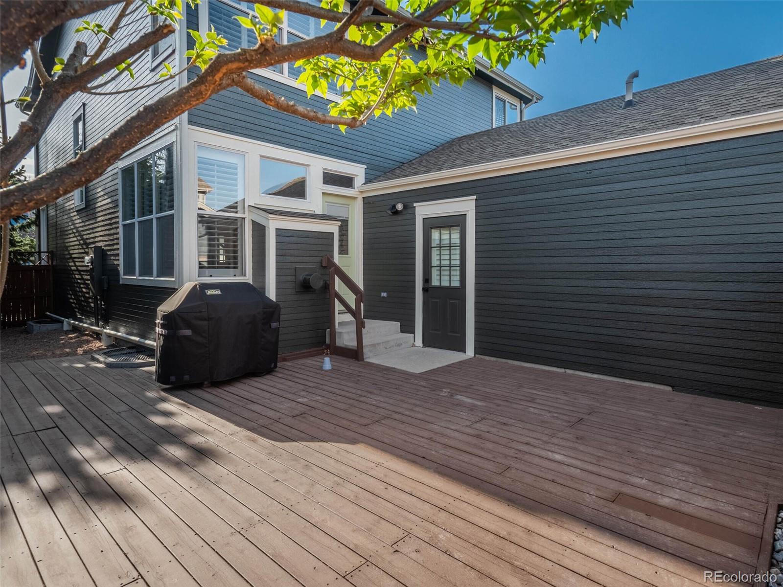 1954 King Street