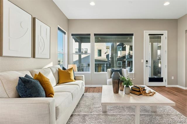 8872 Southurst Street