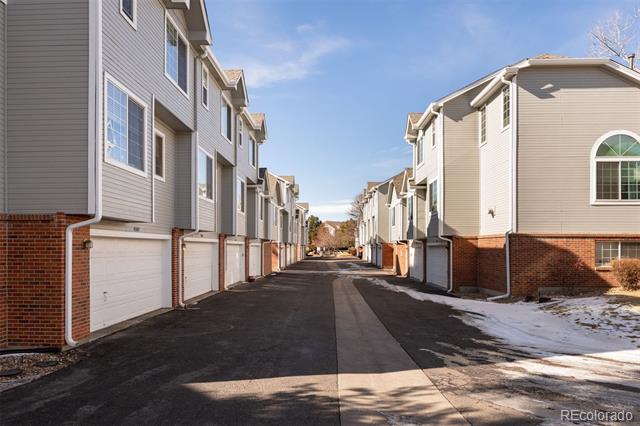 4160 E 119th Place Unit: B