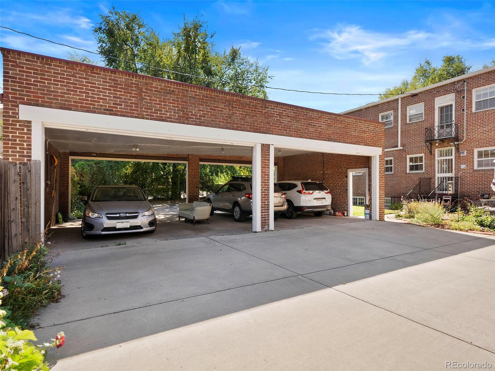 2034 Dahlia Street Unit: 2