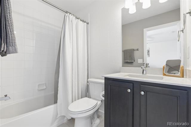 2600 Meadows Boulevard Unit: B