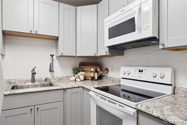 860 W Moorhead Circle Unit: 2H