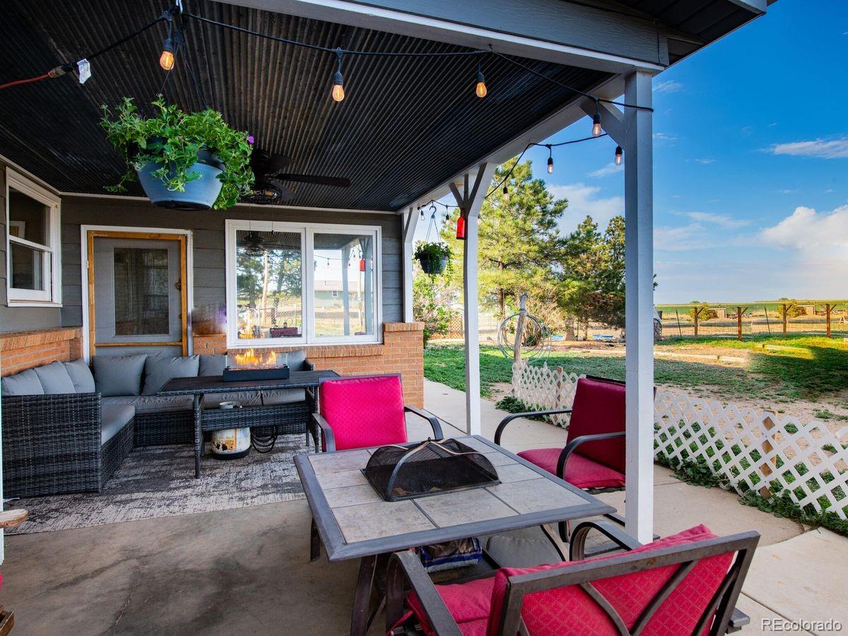 471 E County Road 10
