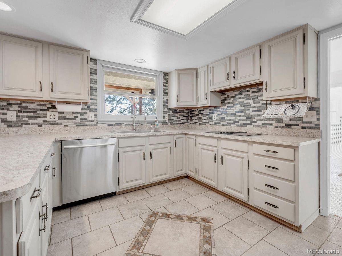 471 E County Road 10