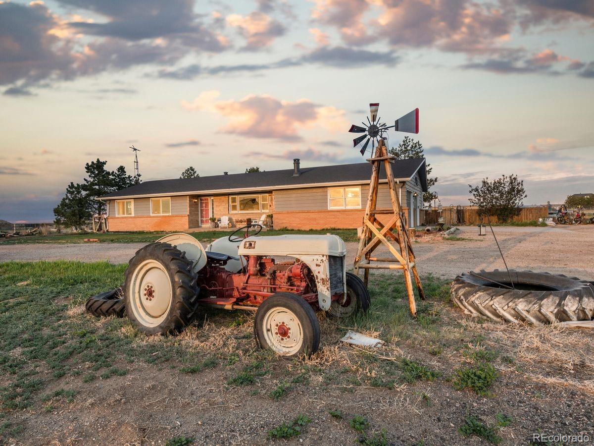 471 E County Road 10