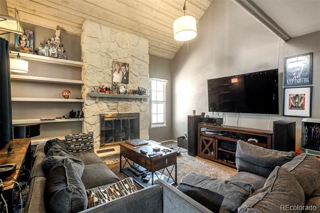 2699 S Xanadu Way Unit: A