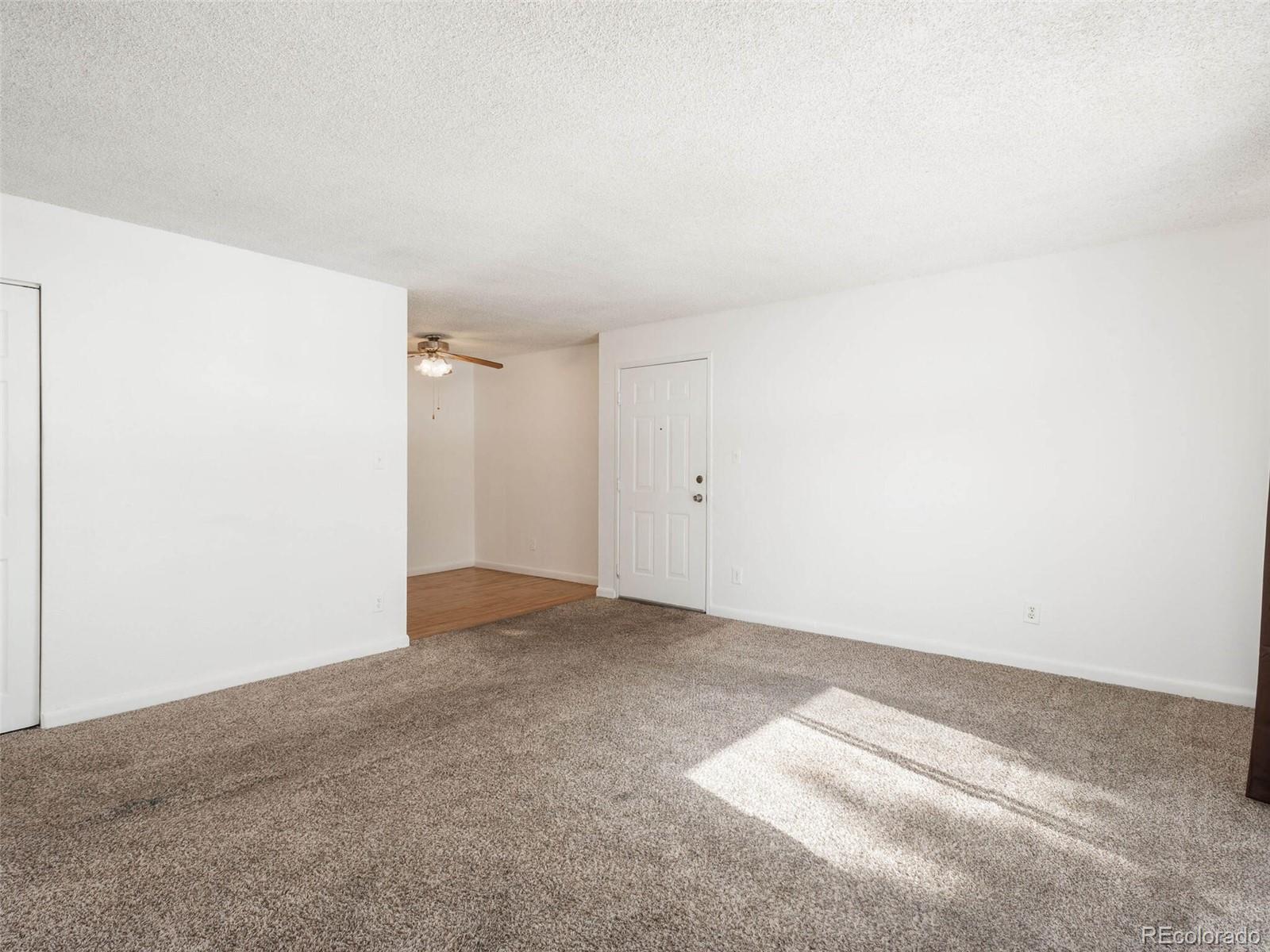 10211 Ura Lane Unit: 9-201