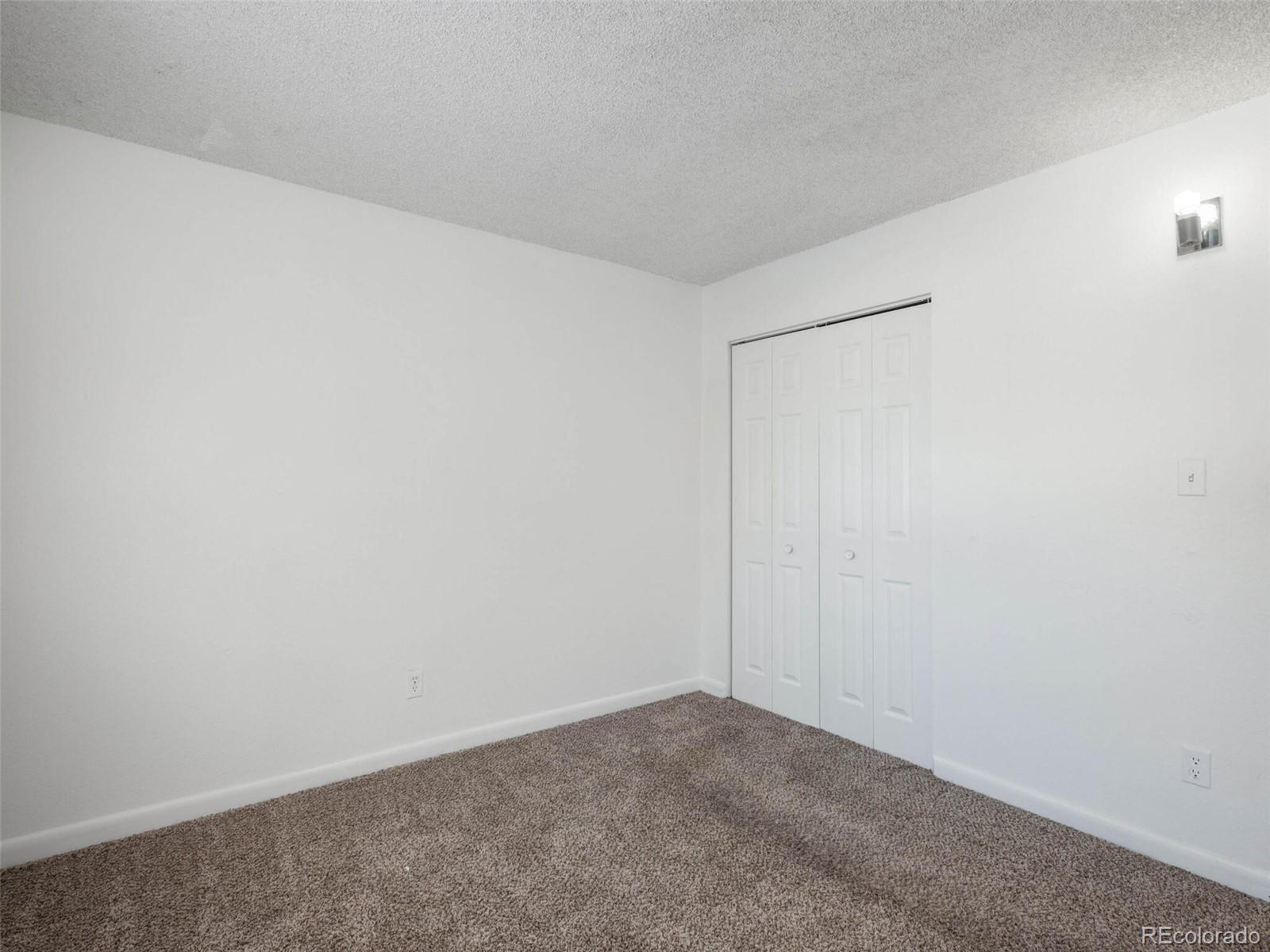 10211 Ura Lane Unit: 9-201