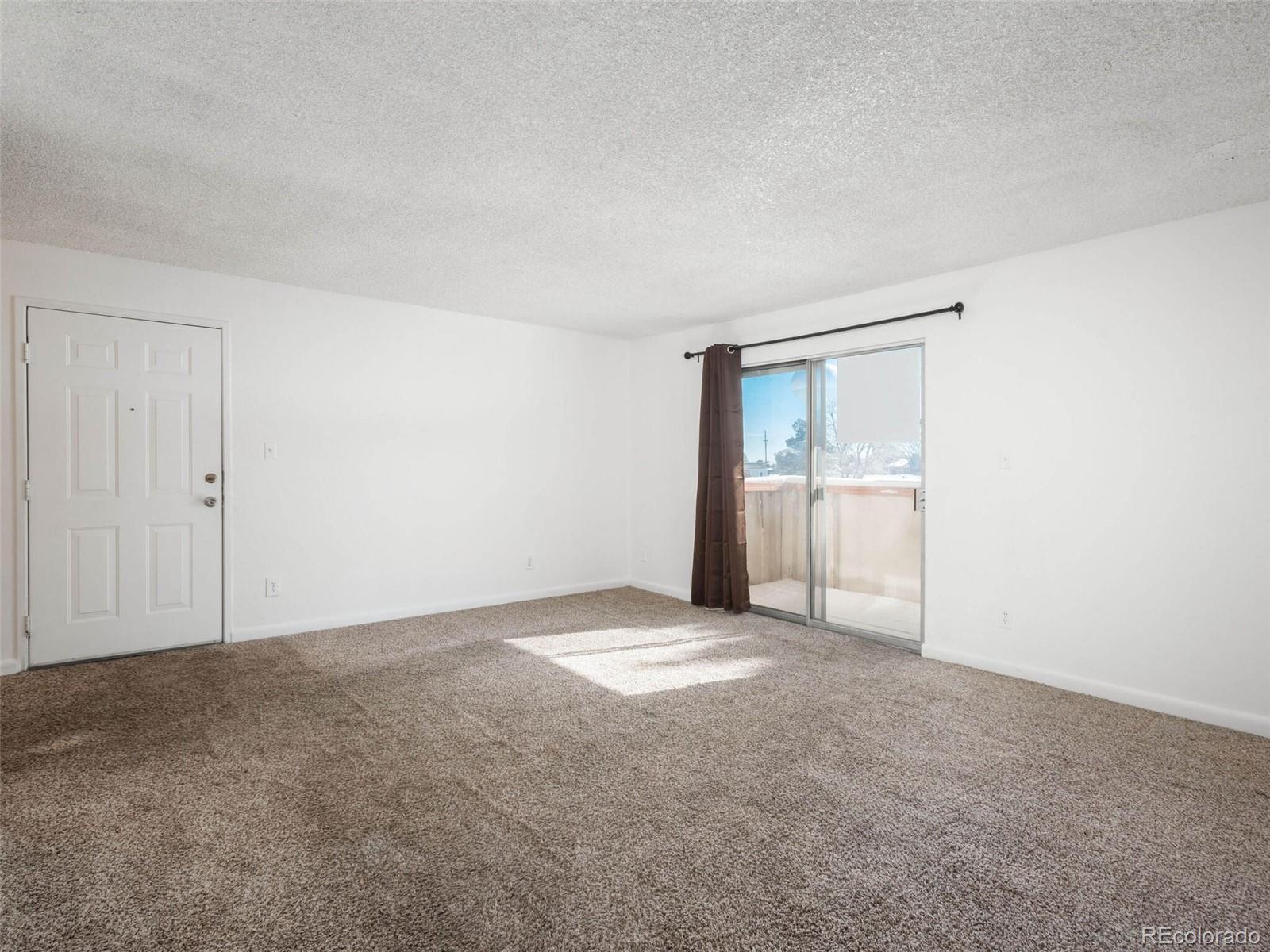 10211 Ura Lane Unit: 9-201