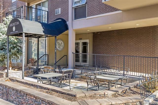 1150 Vine Street Unit: 406