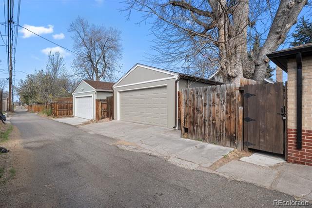 1253 Monroe Street