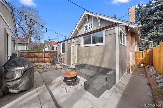 1253 Monroe Street