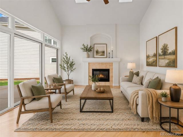 1011 S Valentia Street Unit: 97