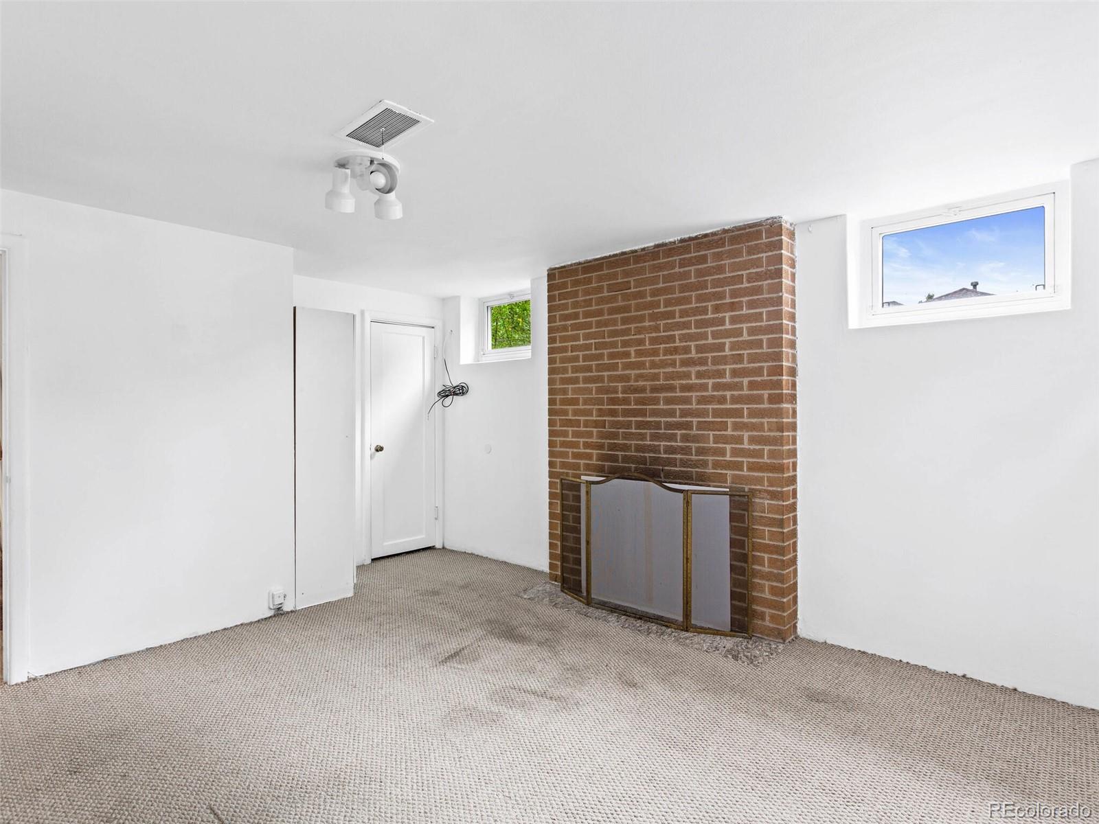745 Fairfax Street