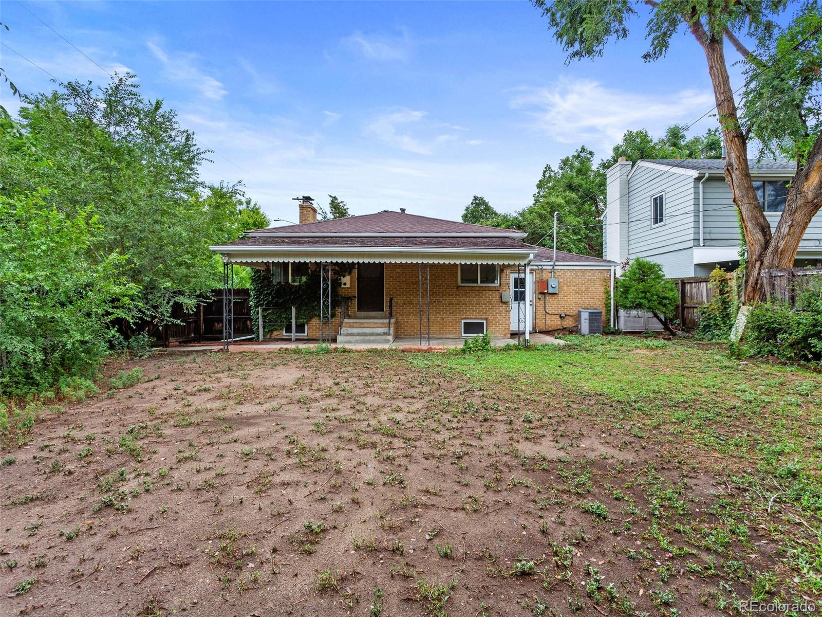 745 Fairfax Street