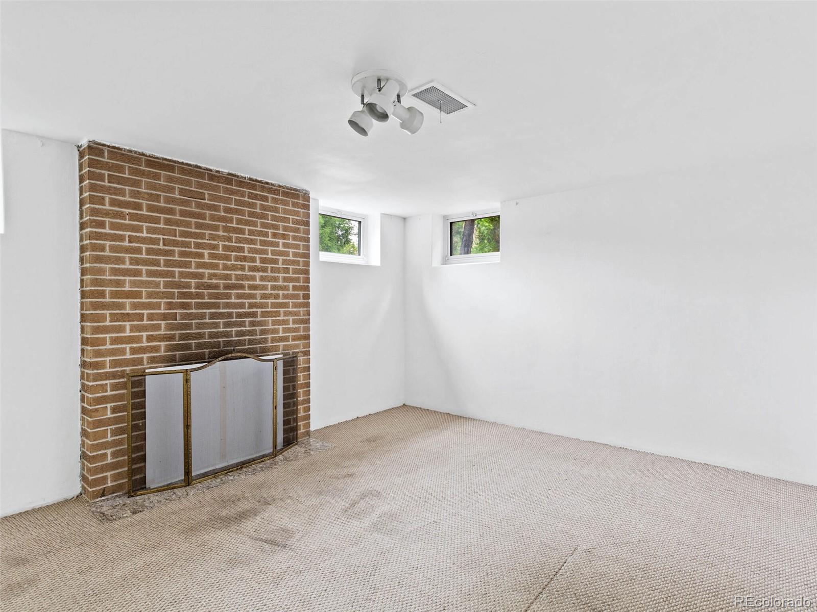 745 Fairfax Street