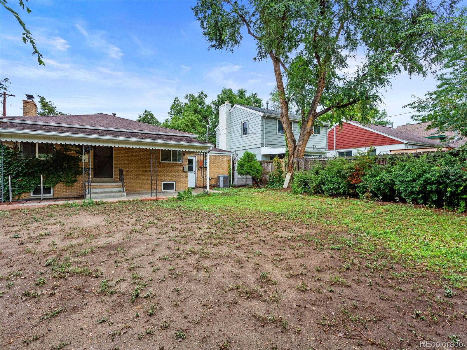 745 Fairfax Street
