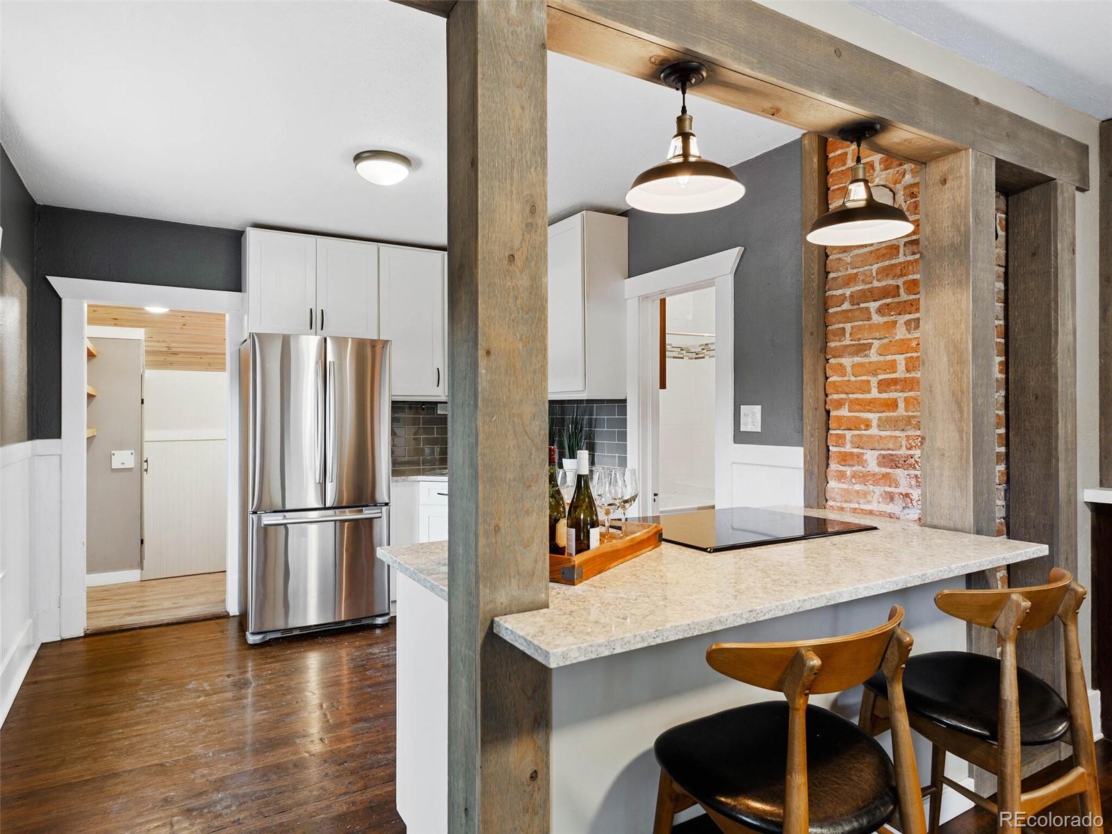 2831-2835 W 41st Avenue