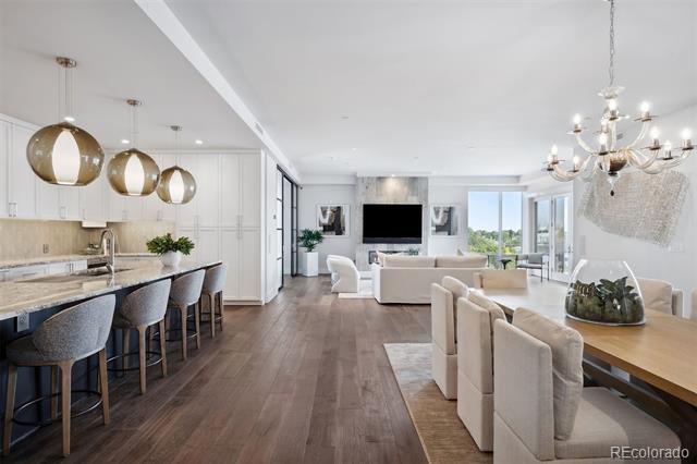155 Steele Street Unit: 1112
