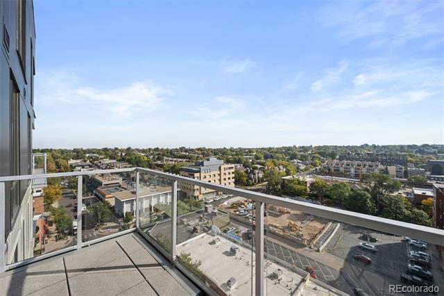 155 Steele Street Unit: 1112