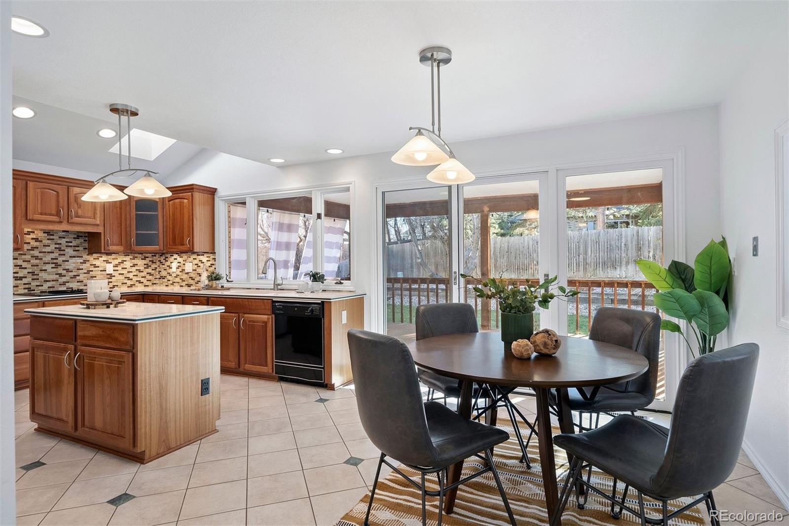 7834 W Friend Drive