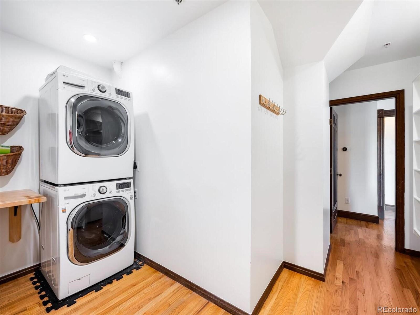 1022 N Pearl Street Unit: 303